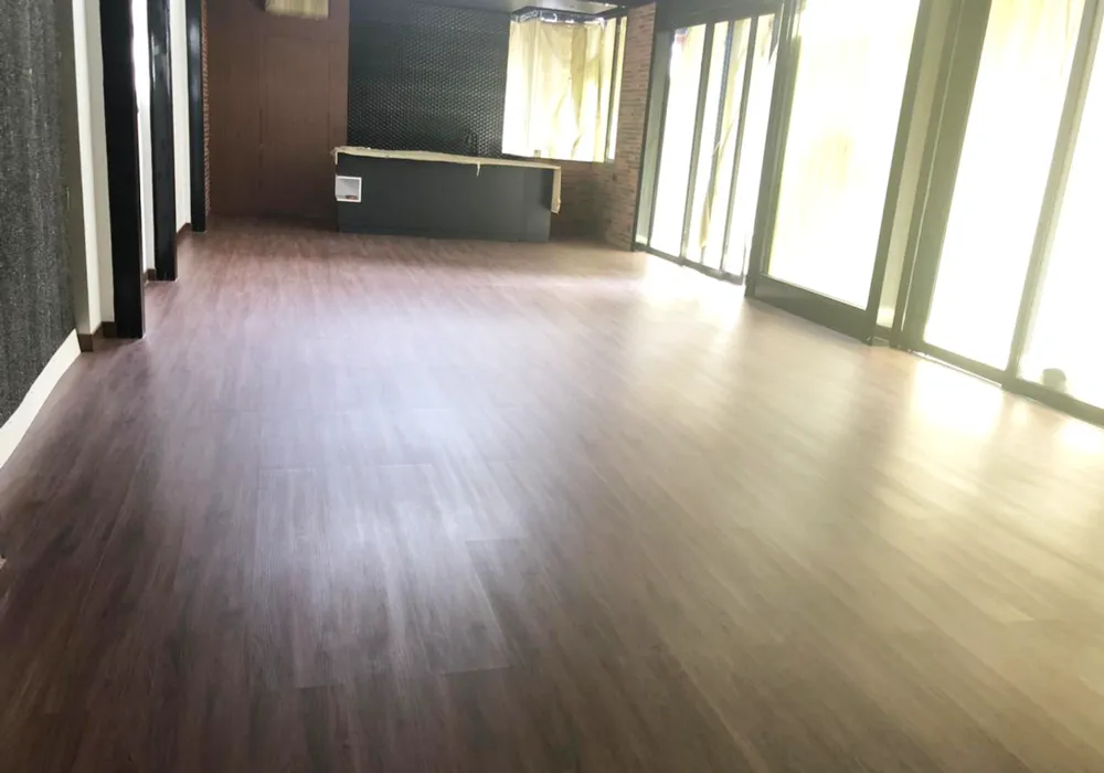 Mr. I House