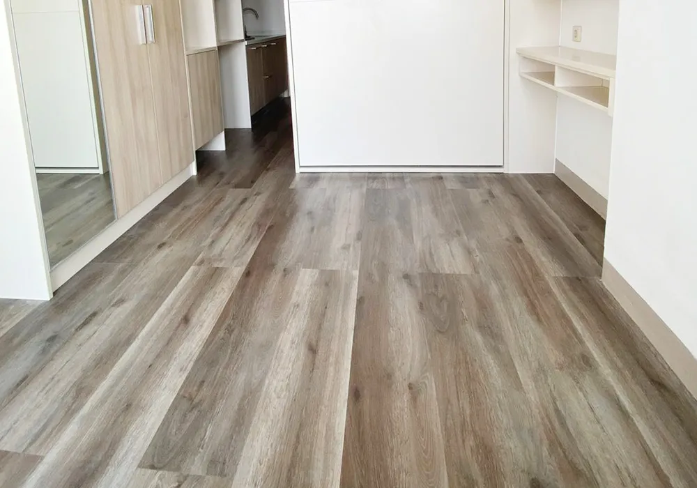 Mrs. T — Apartment