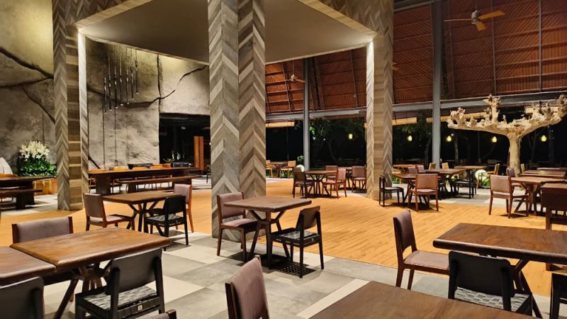 Lombok Katamaran Resort & Hotel – Restoran